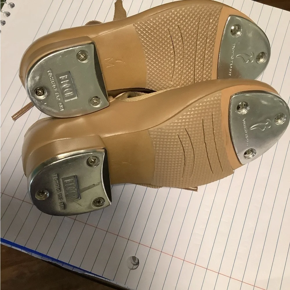 Bloch girls tan snap closure rib‎ tie tap dance shoes size 7 medium